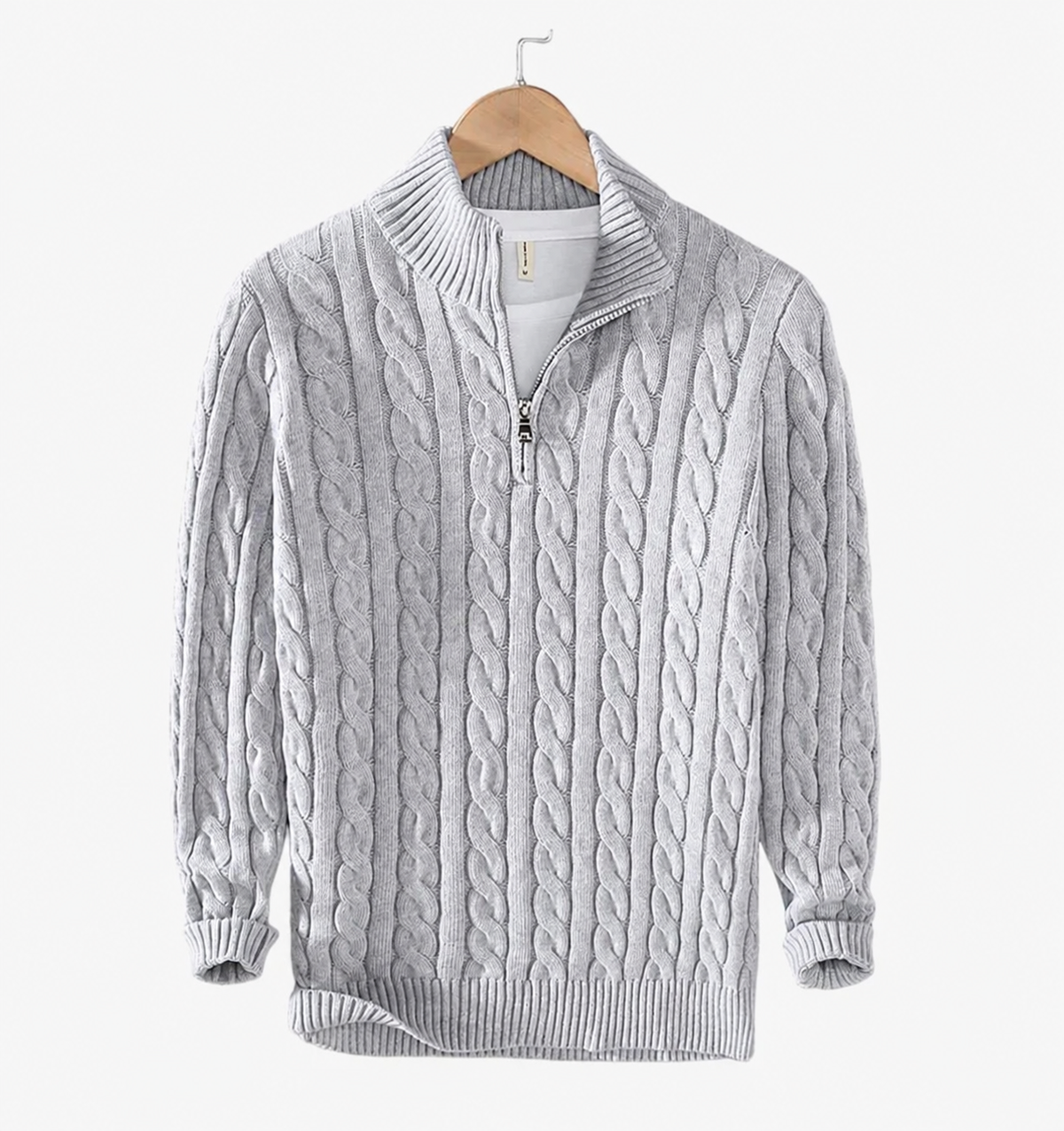 Pull Halvorsen — Col Zippé en Maille Torsadée